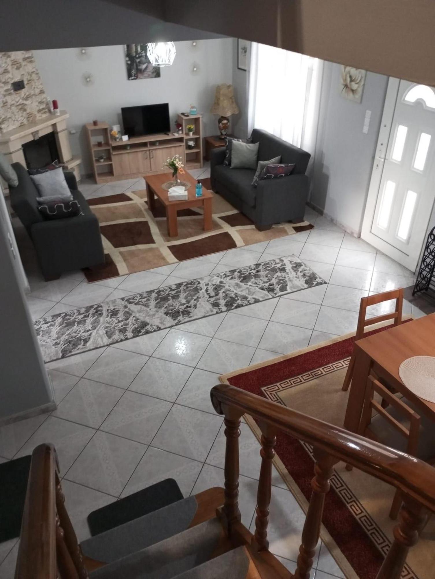 S.T Family Apartement Калампака Экстерьер фото
